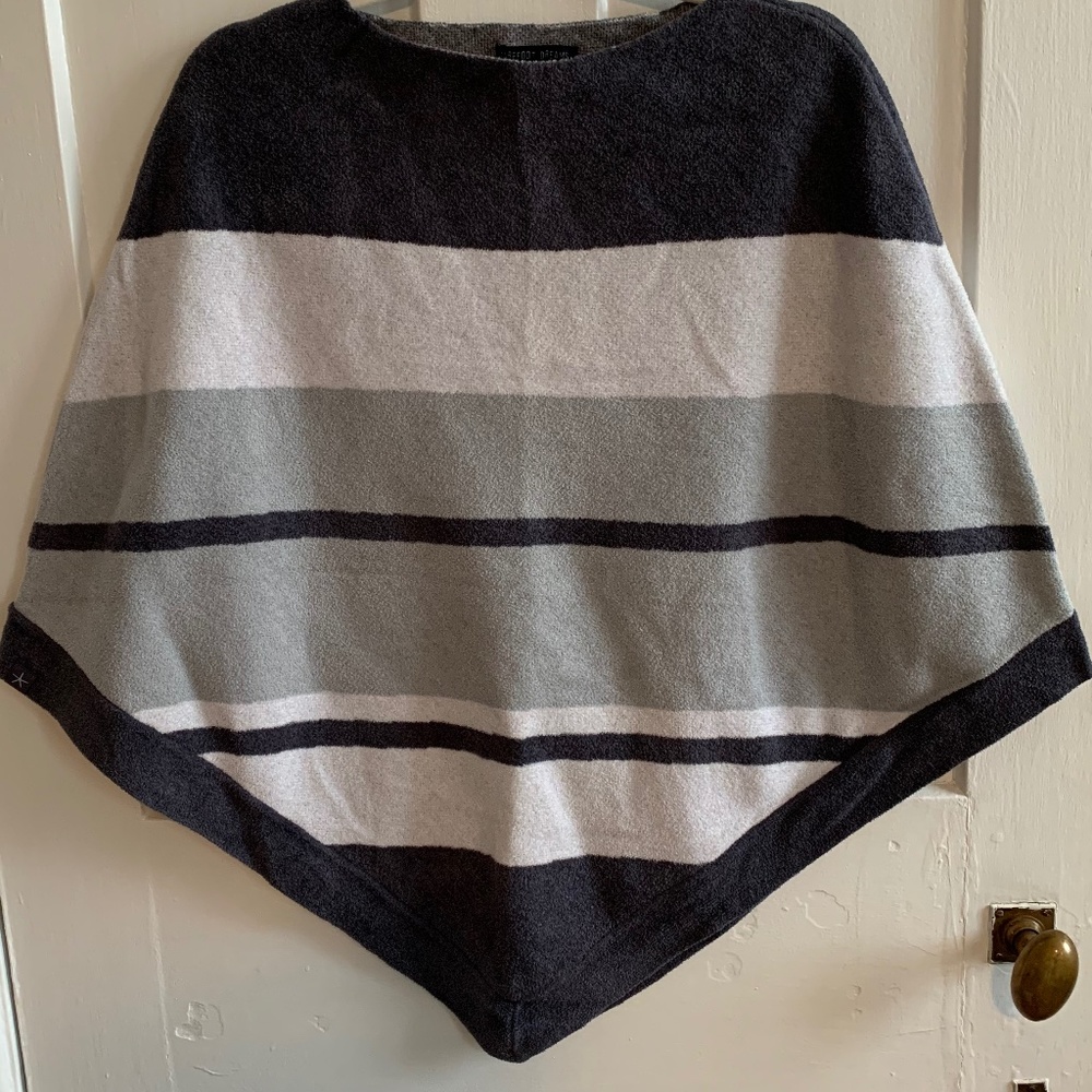 Barefoot Dreams Cape